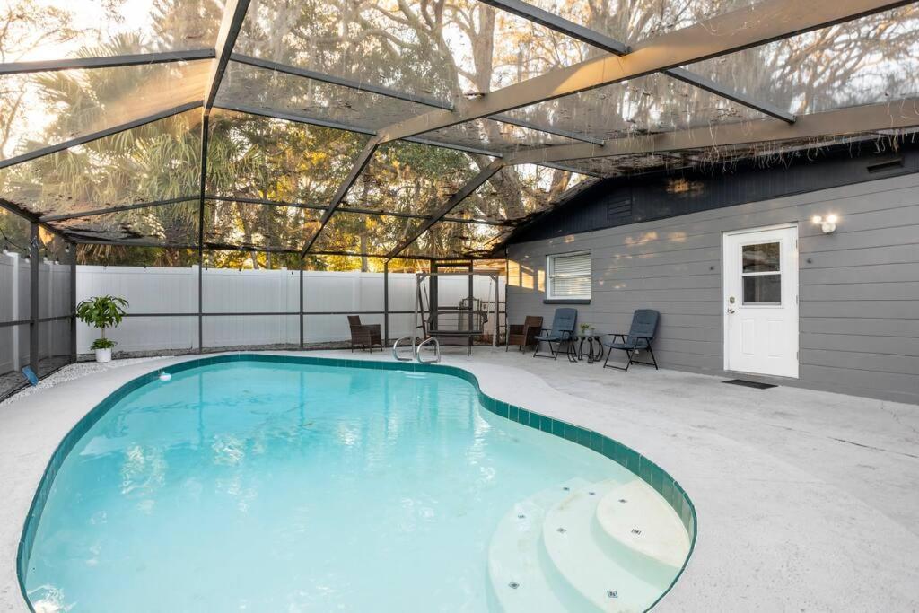 Entirehouse W/Bush Garden View_Private Heated Pool Villa Tampa Exterior photo