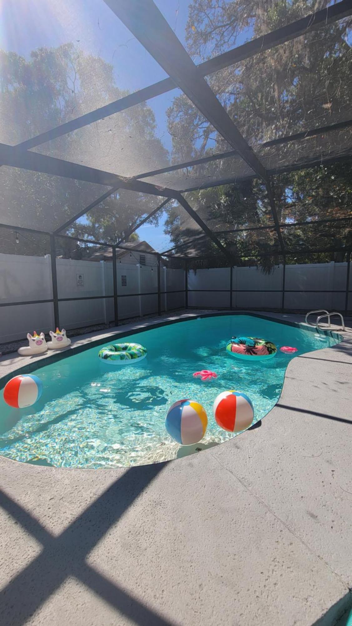 Entirehouse W/Bush Garden View_Private Heated Pool Villa Tampa Exterior photo